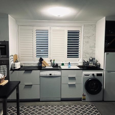 Luxury Boutique Self-Contained Private Granny Flat Villa Ormeau Exteriör bild